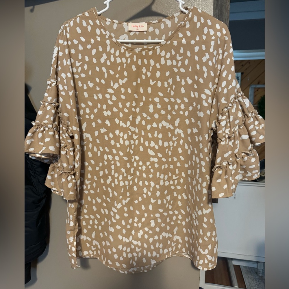 Ruffle sleeves blouse